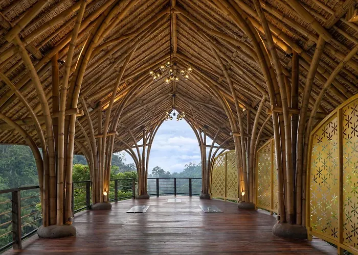The Kayon Valley リゾート 5*