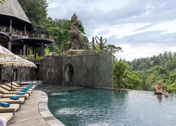 The Kayon Valley リゾート 5*