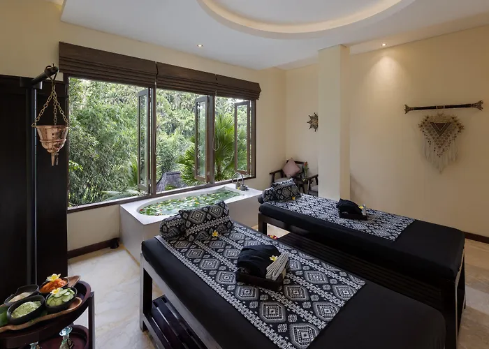 The Kayon Valley Resort 5*