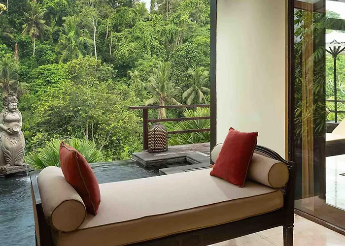 Resort The Kayon Valley